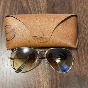 Women’s Rayban Aviators